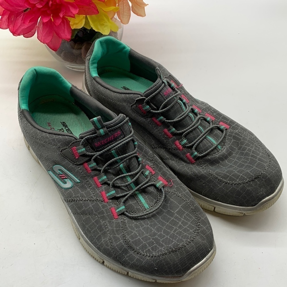 Sketchers Gray Green elastic slip on Sneakers Sz 10 memory Foam footbed SKT0371D